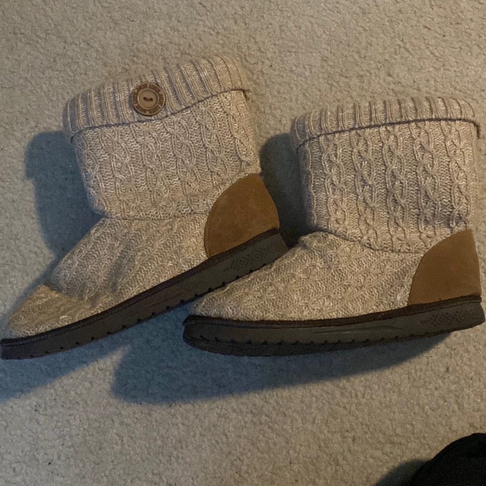 Preowned Muk Luks Boots